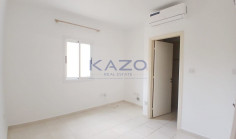 Penthouse apartment with sea view in Kato Paphos 