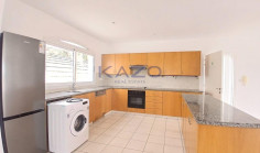 Penthouse apartment with sea view in Kato Paphos 