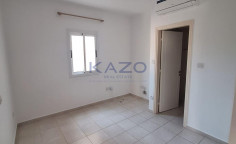Penthouse apartment with sea view in Kato Paphos 