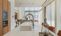 Charming villa for sale in Oroklini with gym, sauna and communal swimming pool 