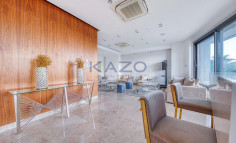Stunning 3-bedroom apartment with sea view in Mouttagiaka 