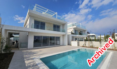 Large 5 bedroom house for sale in Protaras