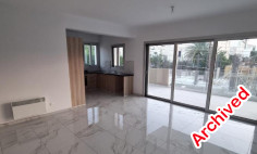 Three bedroom apartment to rent in Lykabittos