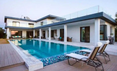 8 bedroom house for sale in Engomi