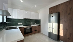 3 bedroom apartment 92 m2 for sale in Lykabittos