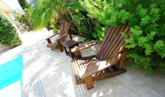 6 bedroom house to rent in Makedonitissa