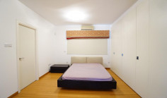 6 bedroom house to rent in Makedonitissa
