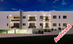 Three bedrooms flat for sale in Lympia