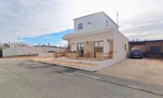 3 bed house for sale in Paralimni