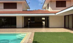 6 bedrooms house for sale in Strovolos