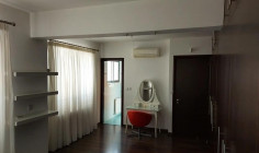 4 bed apartment to rent in Strovolos