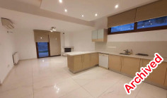 5 bedroom house to rent in Makedonitissa
