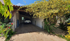 4 bedroom house to rent in Kokkinotrimithia