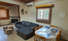 4 bedroom house to rent in Kokkinotrimithia