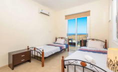 4 bedrooms house for sale in Kapparis