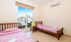 4 bedrooms house for sale in Kapparis