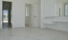 Five beds house for sale in Protaras