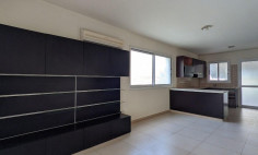 Two beds apartment for sale in Palouriotissa