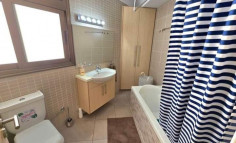 3 beds apartment to rent in Strovolos