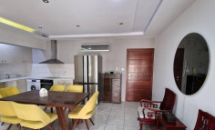 3 bed apartment for sale in Palouriotissa