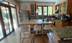 6 bedroom house for sale in Aglantzia