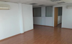 Commercial for rent in Lykabittos