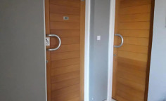 Commercial in Lykabittos