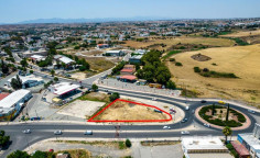 Land 1600 m2 for sale in Latsia, Nicosia