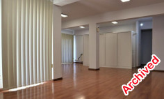 Commercial to rent in Acropolis