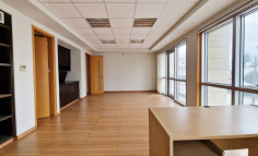 Commercial to buy in Agios Dometios