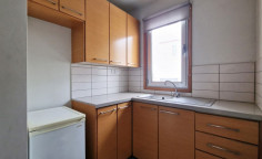 Commercial to buy in Agios Dometios