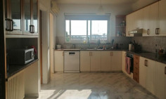 3 bed apartment for sale in Aglantzia