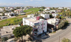 2 bedroom flat for sale in Tseri