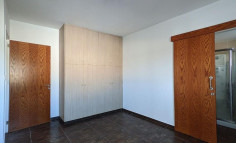 2 bedroom flat for sale in Tseri