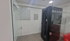Beautiful commercial for rent in Agioi Omologites