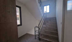 Beautiful commercial for rent in Agioi Omologites