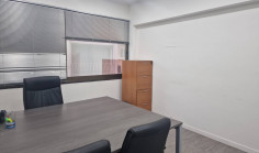 Beautiful commercial for rent in Agioi Omologites