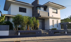 7 bedroom house for sale in Kokkinotrimithia