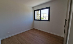 3 bed flat for sale in Acropolis