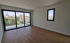 3 bed flat for sale in Acropolis