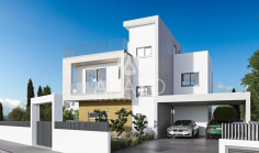 Beautiful 3 bedroom villa with swimming pool for sale in Oroklini