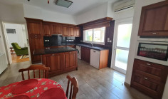 4 bedroom house to rent in Acropolis