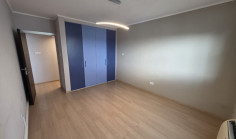 Commercial to rent Agioi Omologites