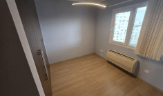 Commercial to rent Agioi Omologites