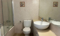 2 bedrooms apartment to rent in Lykabittos
