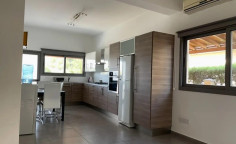 Two bedrooms apartment to rent in Engomi