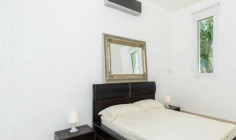 Three bedrooms house to rent in Pernera