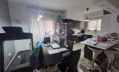 Bright two bedroom apartment in quiet Polemidia area Bright two bedroom apartment in quiet Polemidia area