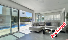 5 bedroom + basement detached villa for rent Agios Tychonas Limassol 