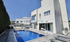 5 bedroom + basement detached villa for rent Agios Tychonas Limassol 